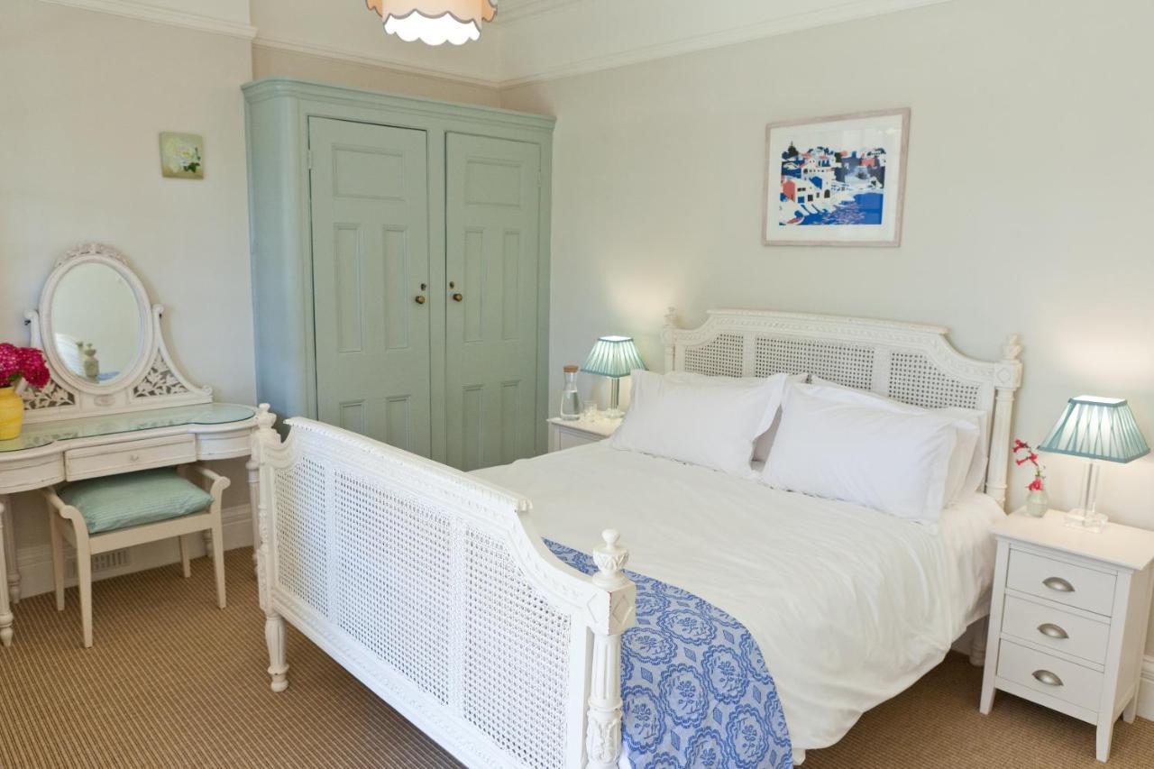 לינה וארוחת בוקר הייסטינגס Sherfield House מראה חיצוני תמונה
